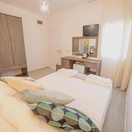 Madda ホテル ゴルトゥルブク