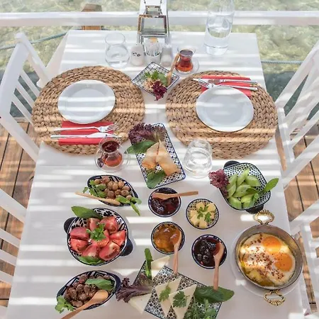 Madda ホテル ゴルトゥルブク